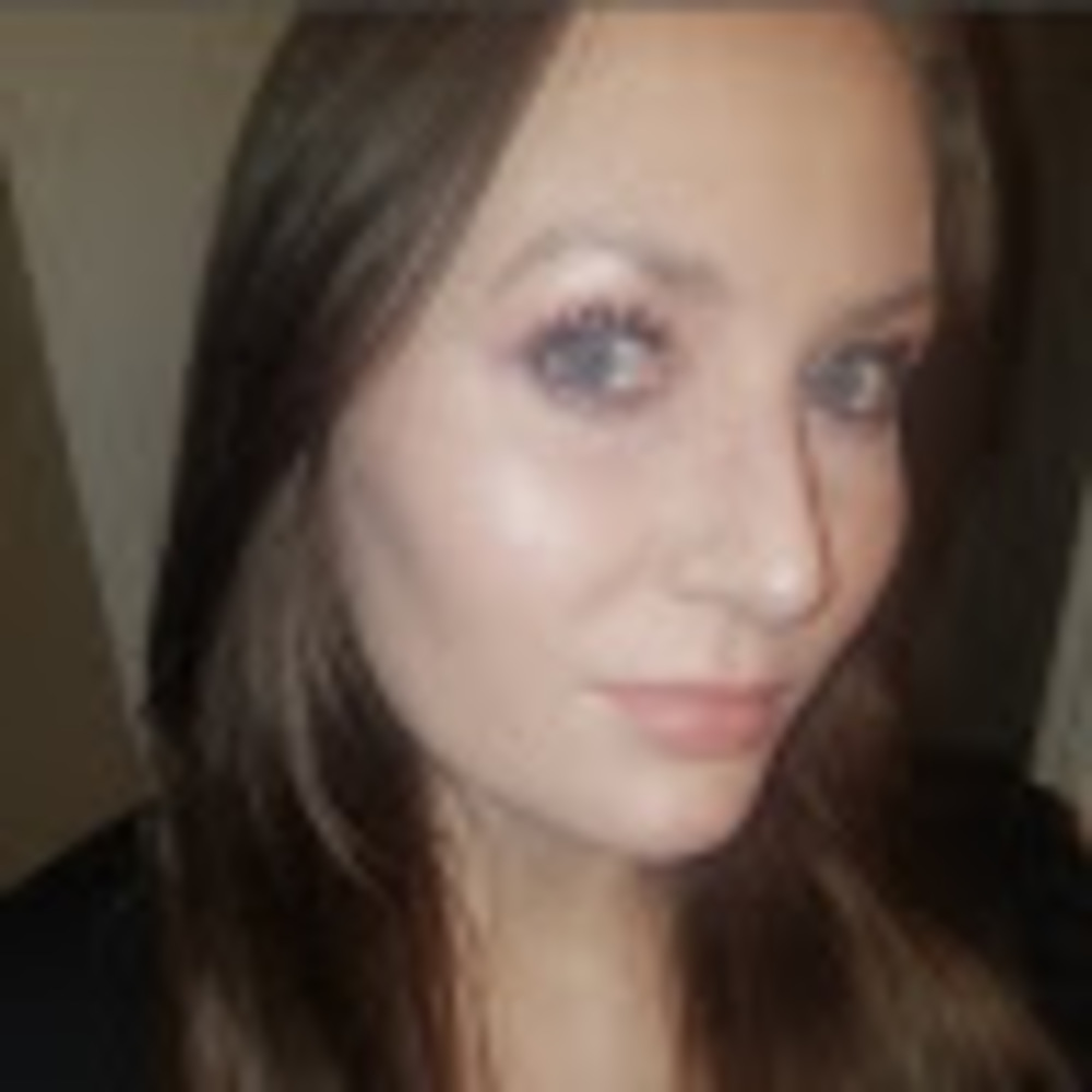 Meet your Posher, Lacee